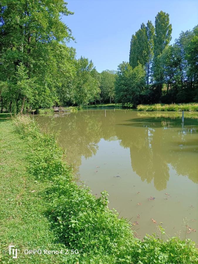 Gite Insolite Le Pressoir En Touraine Vallieres-les-Grandes Exterior photo