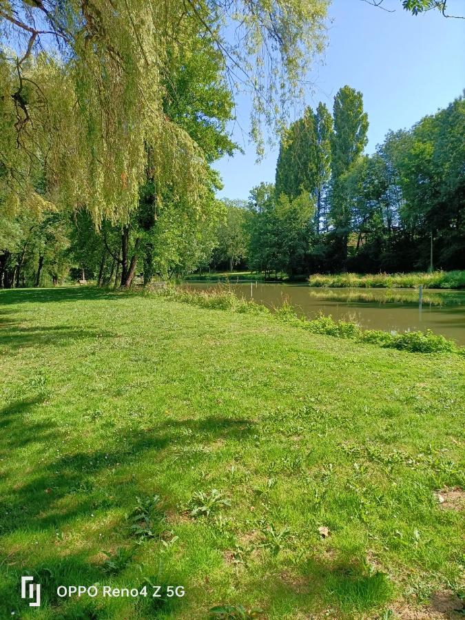 Gite Insolite Le Pressoir En Touraine Vallieres-les-Grandes Exterior photo