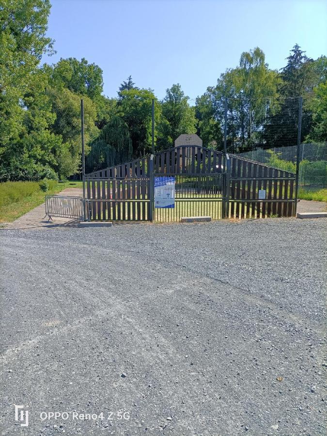 Gite Insolite Le Pressoir En Touraine Vallieres-les-Grandes Exterior photo