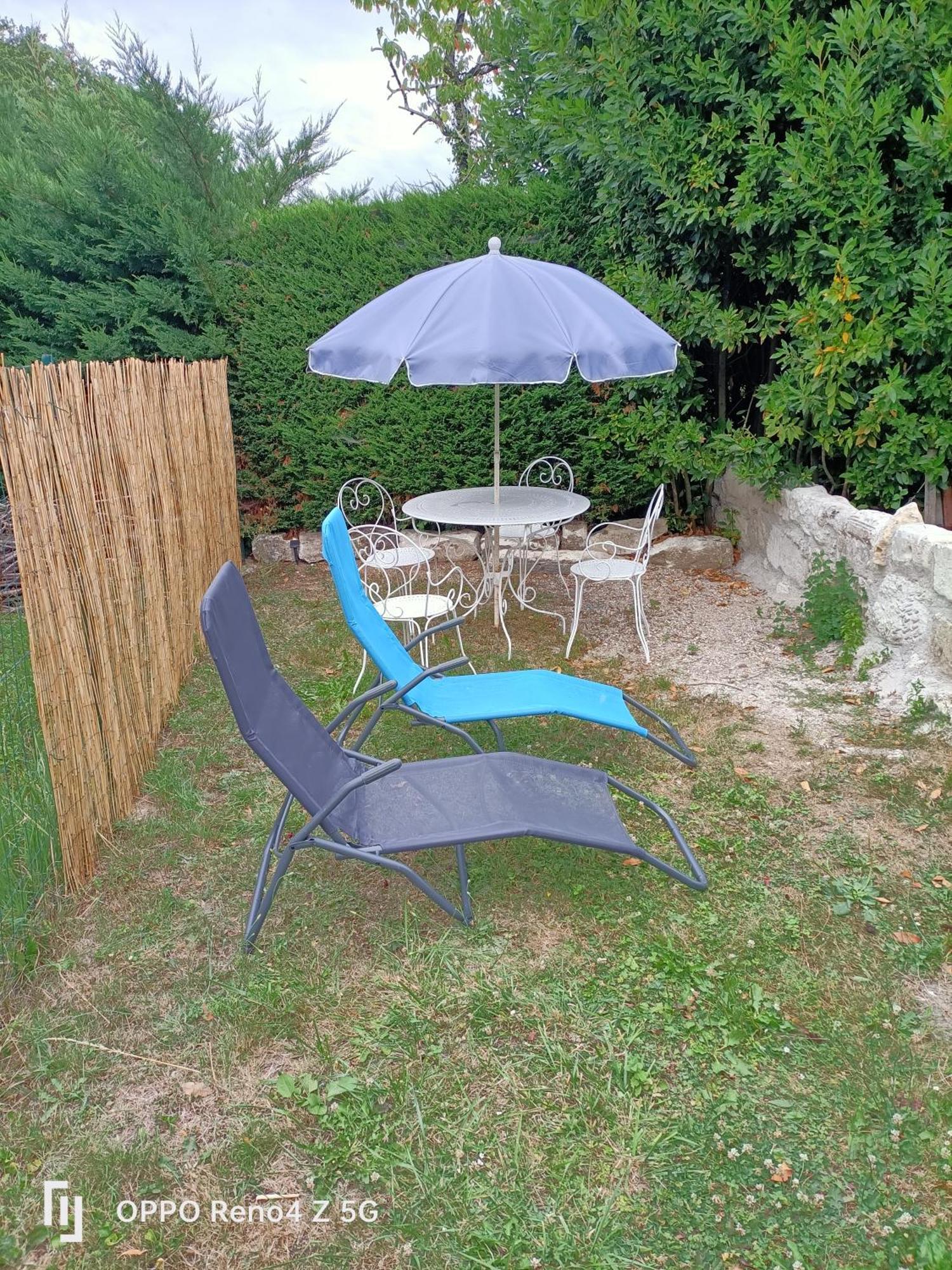 Gite Insolite Le Pressoir En Touraine Vallieres-les-Grandes Exterior photo